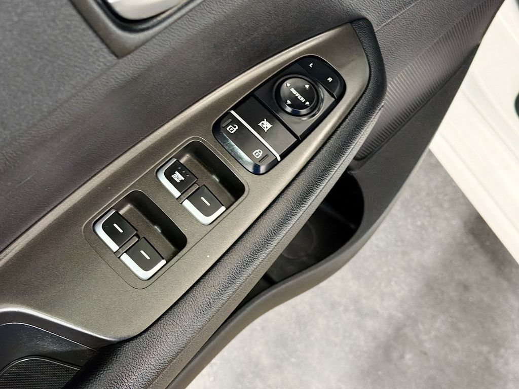Used 2017 Kia Optima LX FWD image 18