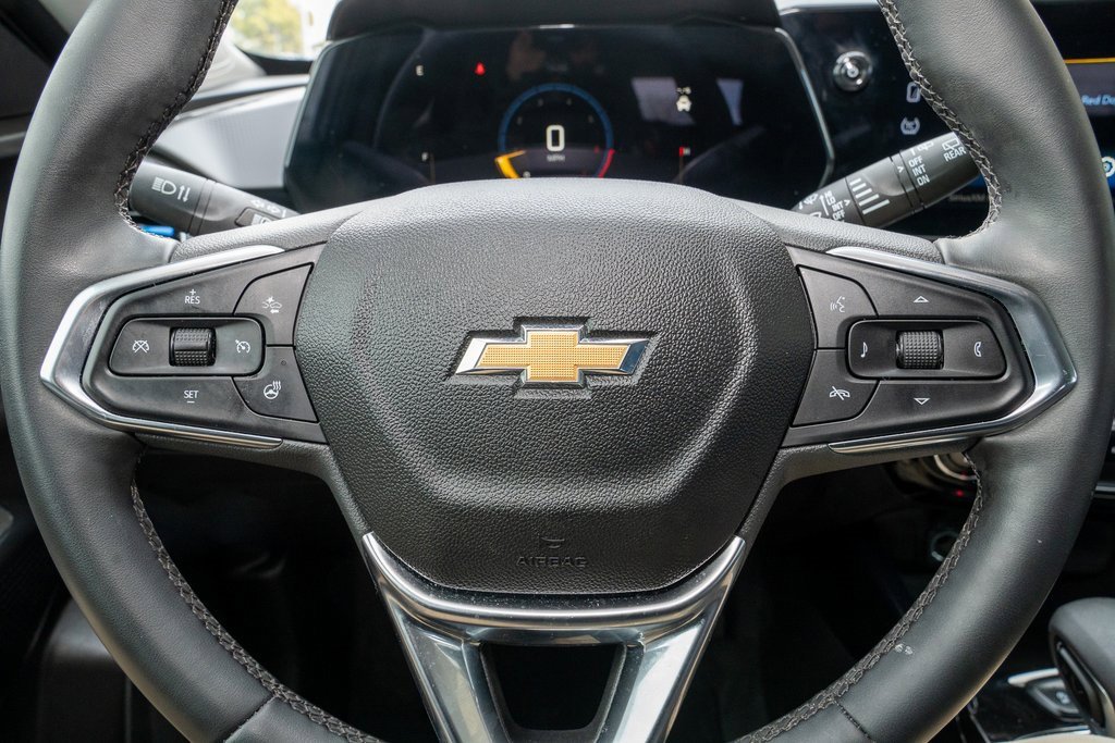 Used 2024 Chevrolet Trax LT w/ Driver Confidence Package image 13