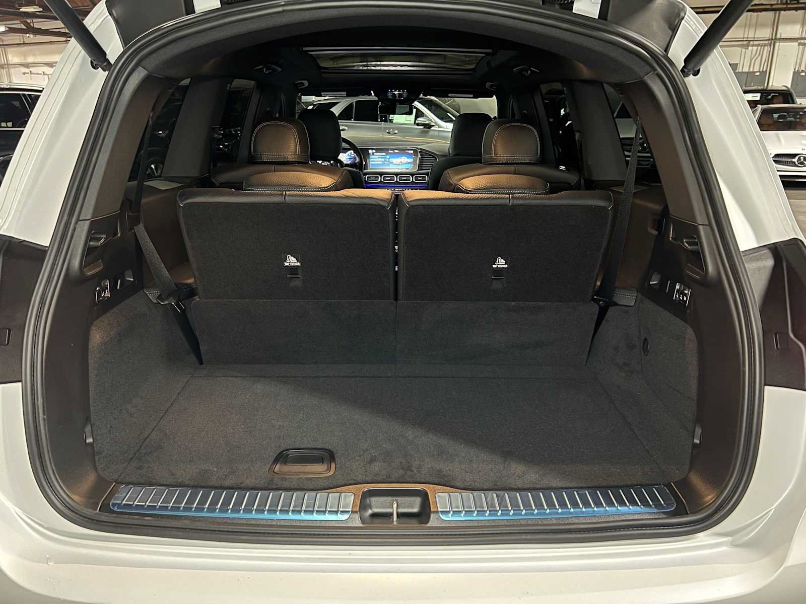 New 2026 Mercedes-Benz GLS 450 4MATIC image 16