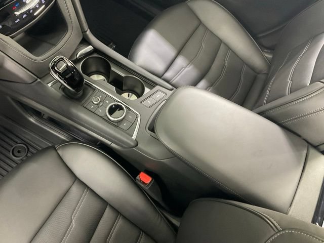 Used 2025 Cadillac XT6 Premium Luxury w/ Platinum Package AWD/4WD image 18