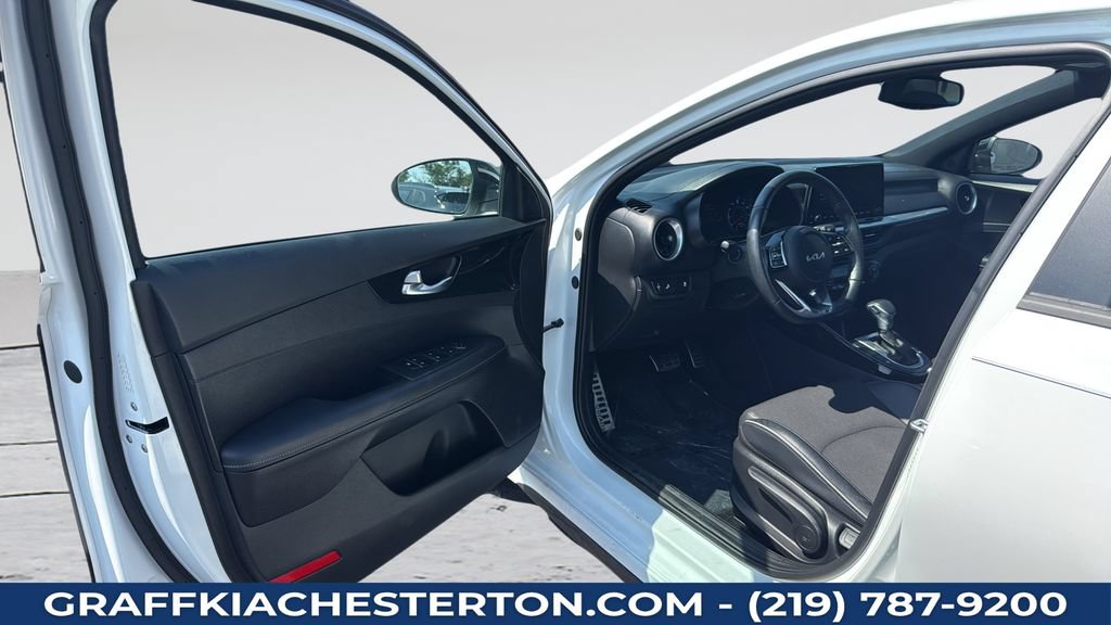 Used 2023 Kia Forte GT-Line FWD image 24