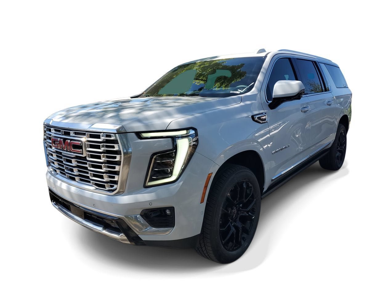 New 2026 GMC Yukon XL Denali w/ Sun & Power Step Package AWD/4WD image 3