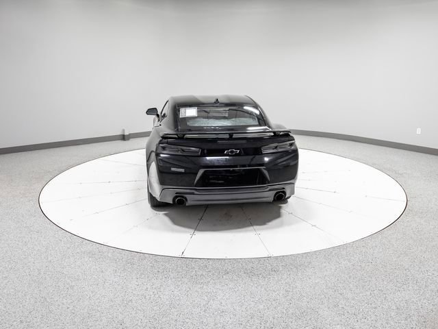 Used 2016 Chevrolet Camaro LT RWD image 26