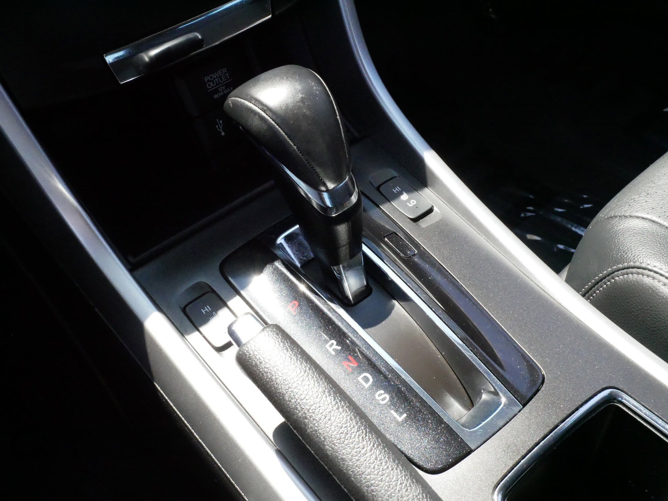 Used 2015 Honda Accord EX-L image 24