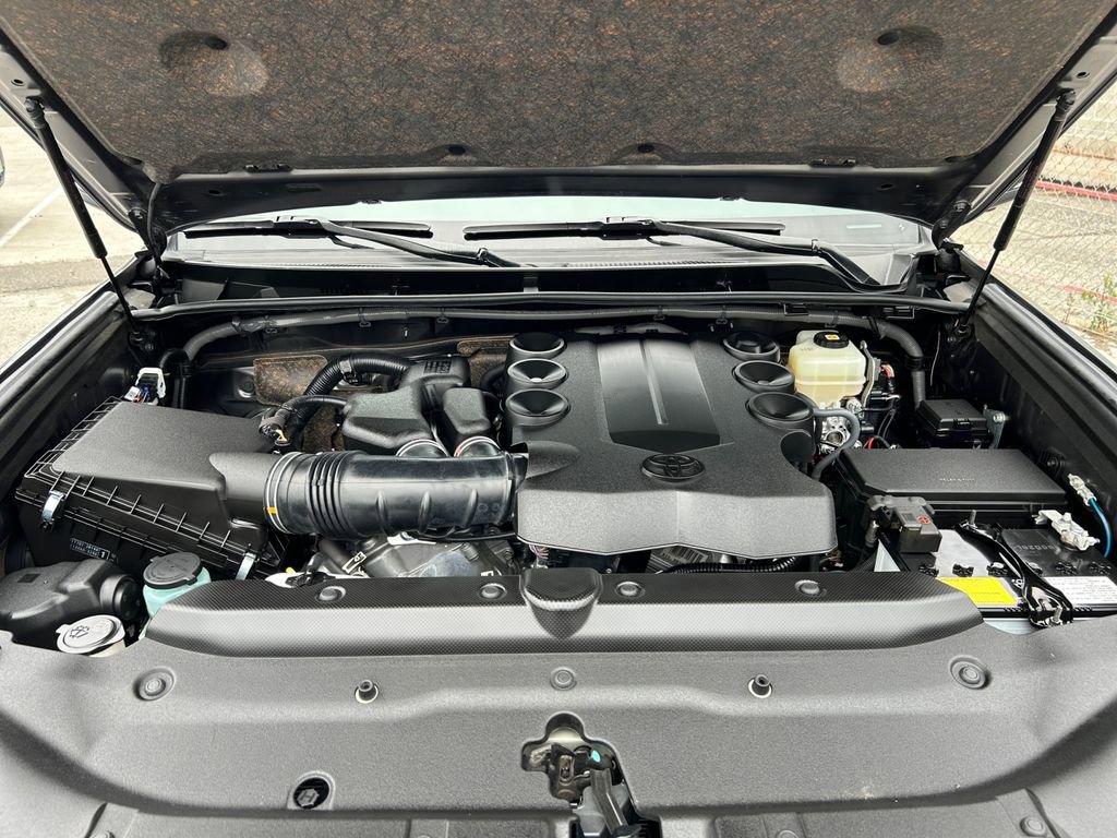 Used 2022 Toyota 4Runner SR5 Premium image 30