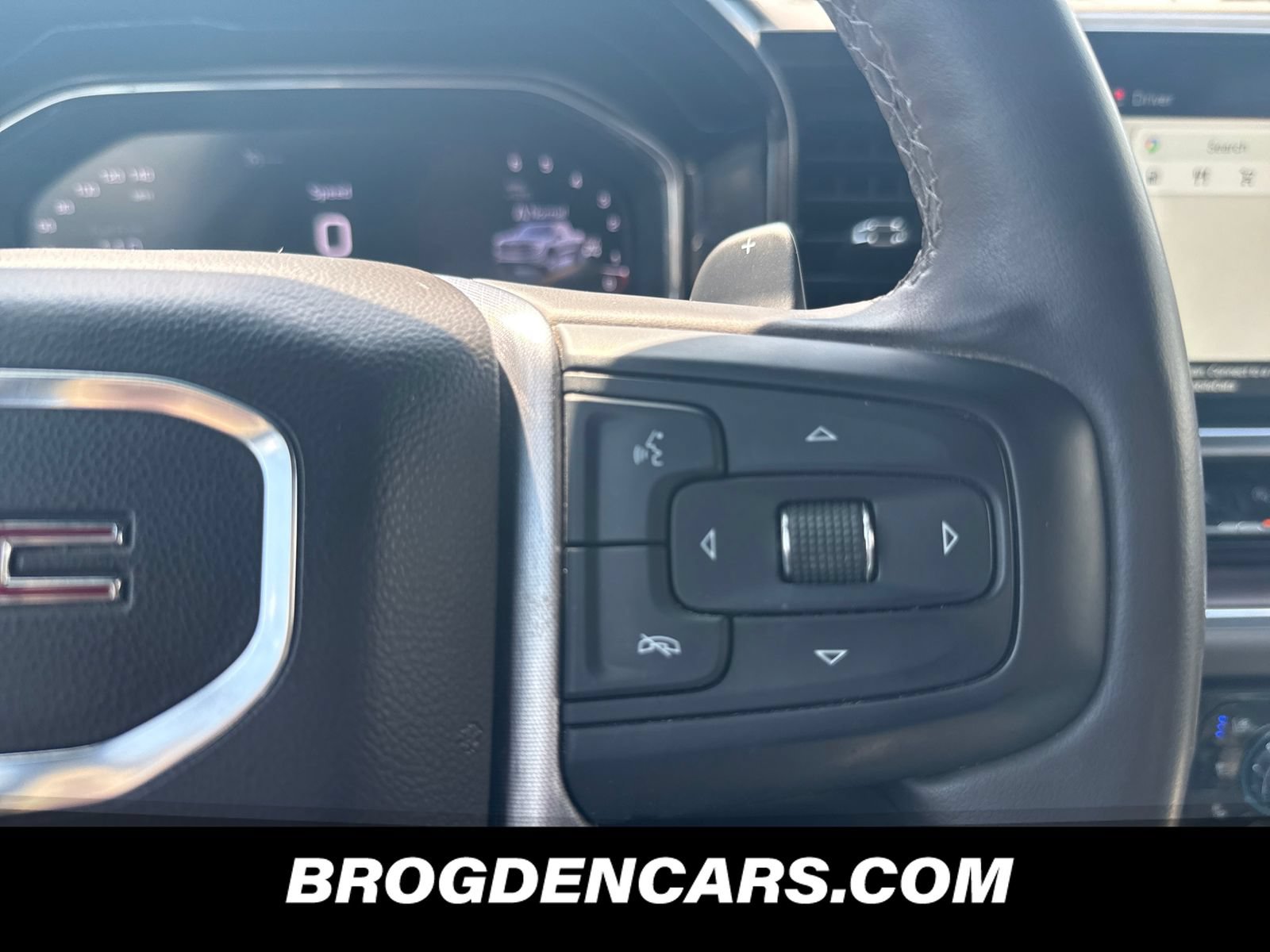 Used 2023 GMC Sierra 1500 SLT w/ SLT Premium Package AWD/4WD image 7