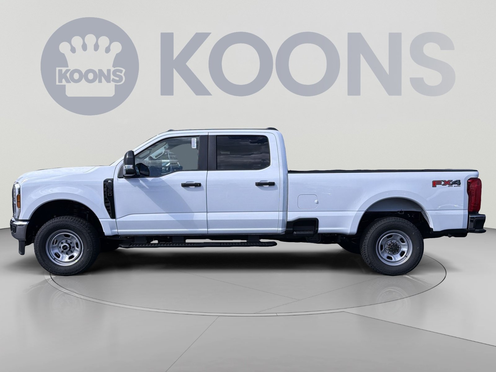 New 2027 Ford F350 XL w/ FX4 Off-Road Package AWD/4WD image 2