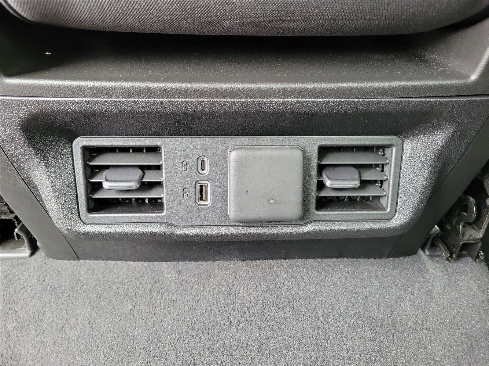 Used 2024 GMC Sierra 1500 Elevation AWD/4WD image 12