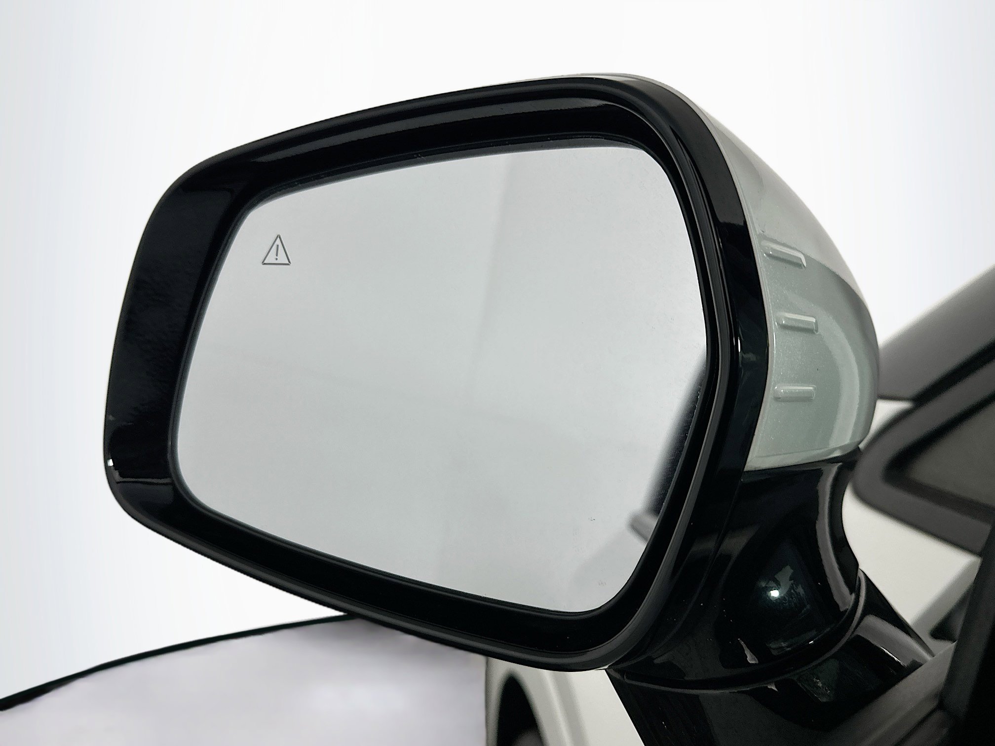 Used 2024 Kia Carnival LX image 16