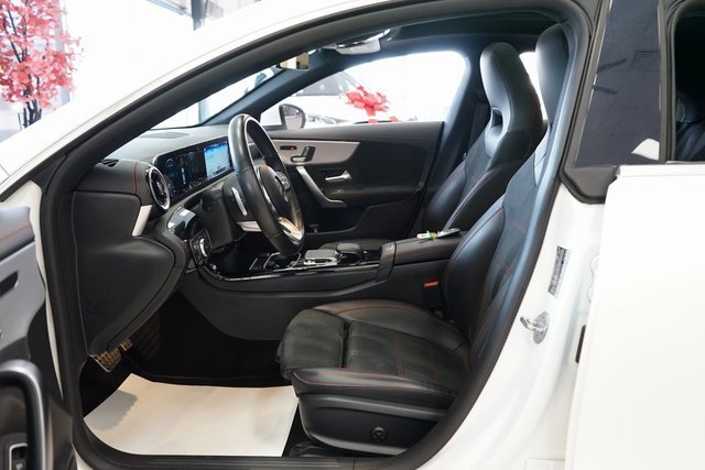 Used 2020 Mercedes-Benz CLA 250 4MATIC image 31