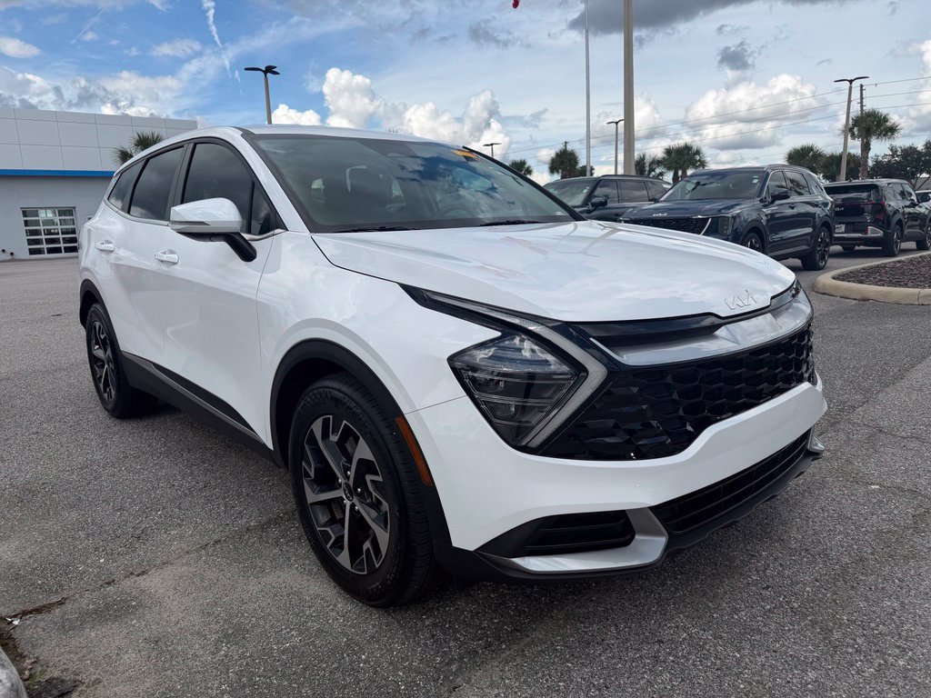 Certified 2025 Kia Sportage EX