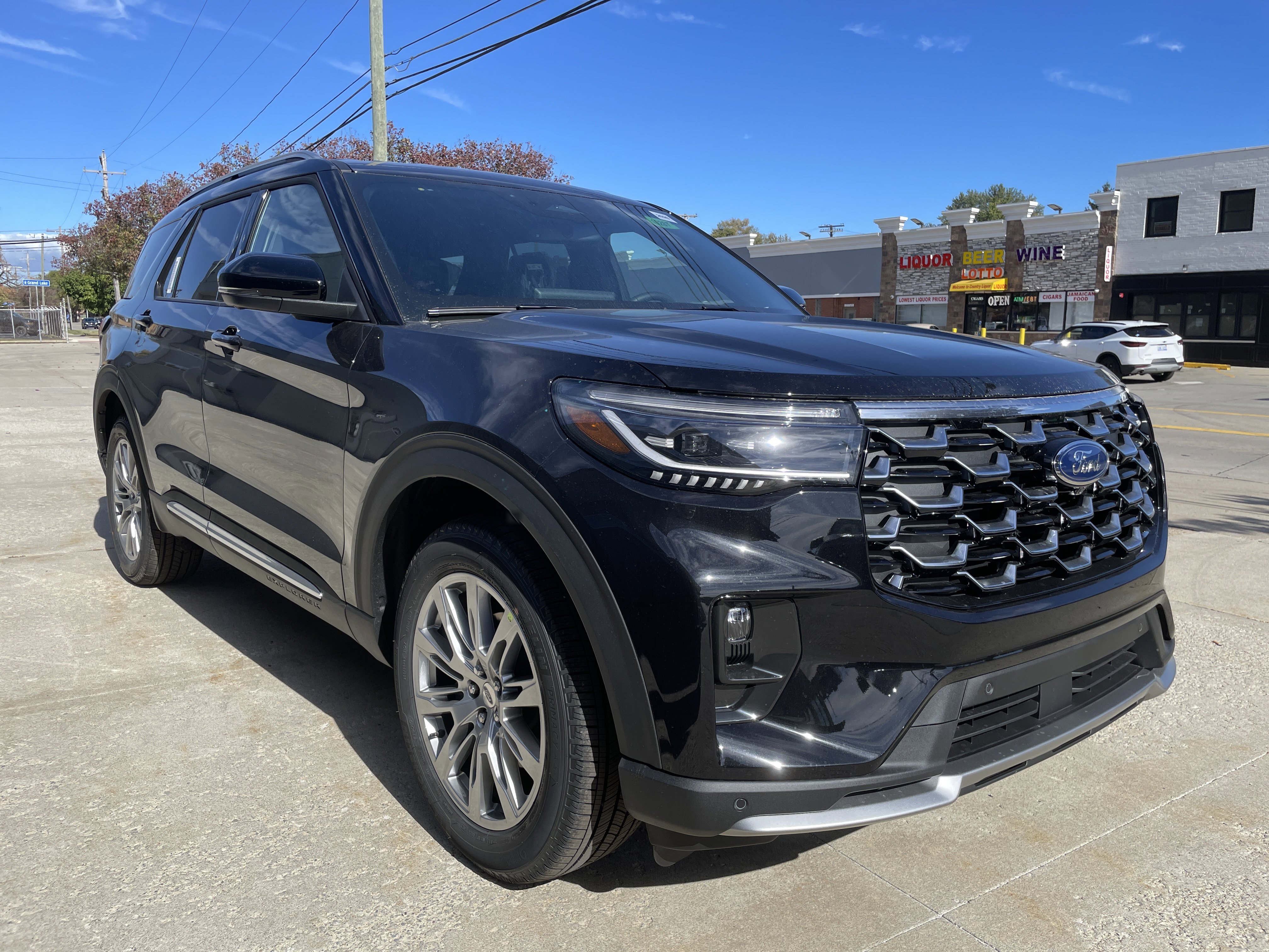 New 2026 Ford Explorer Platinum image 2