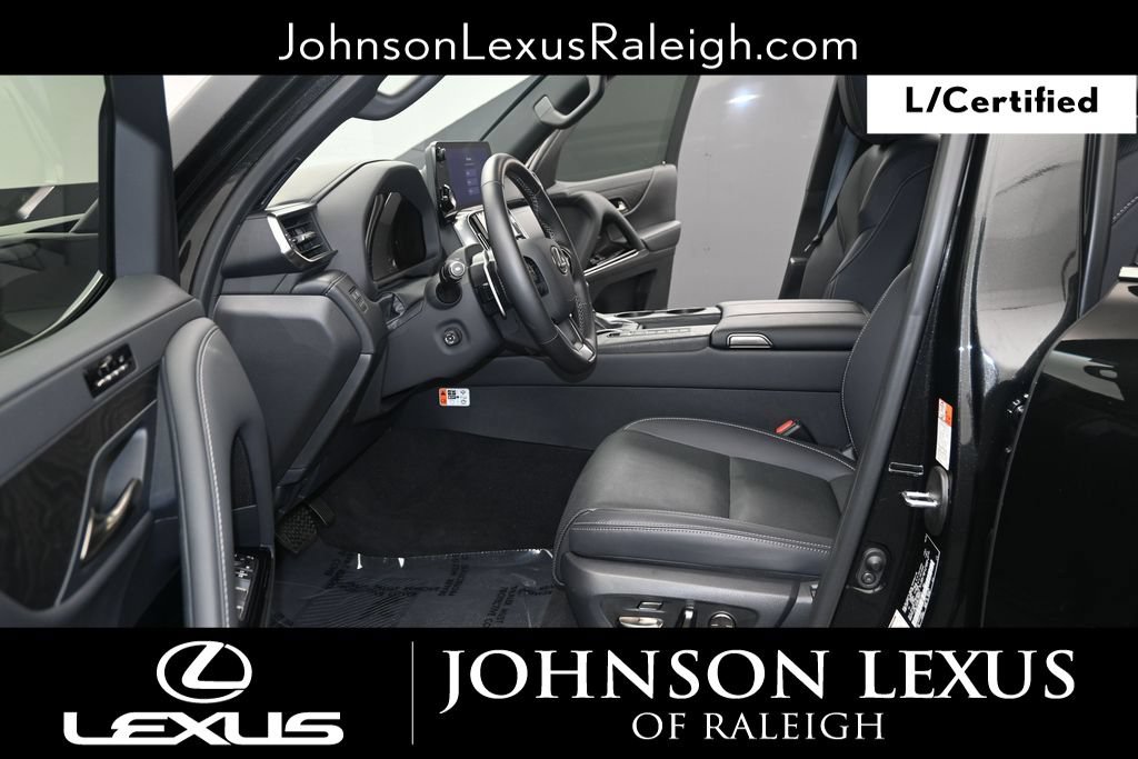 Certified 2025 Lexus LX 600 4WD w/ Interior Upgrade Package image 13