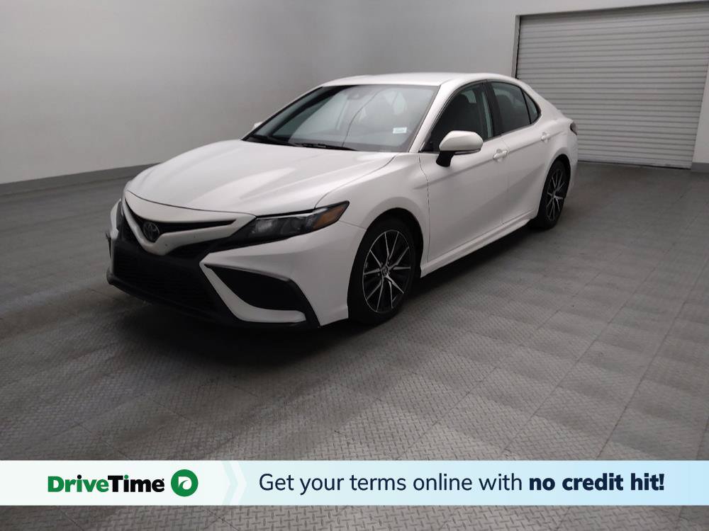 Used 2023 Toyota Camry SE