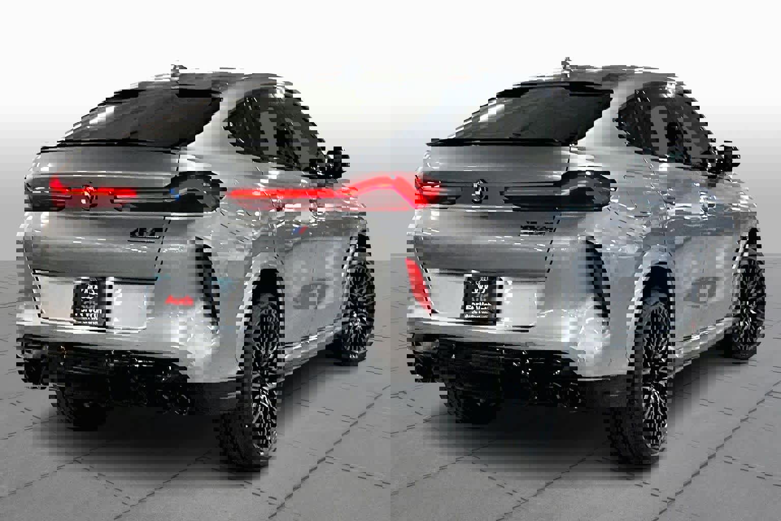 Used 2023 BMW X6 M w/ Competition Package image 13