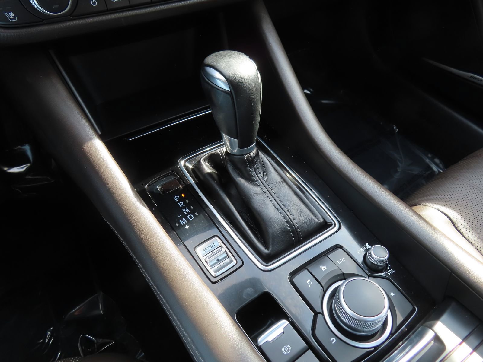 Used 2018 MAZDA MAZDA6 Signature image 22