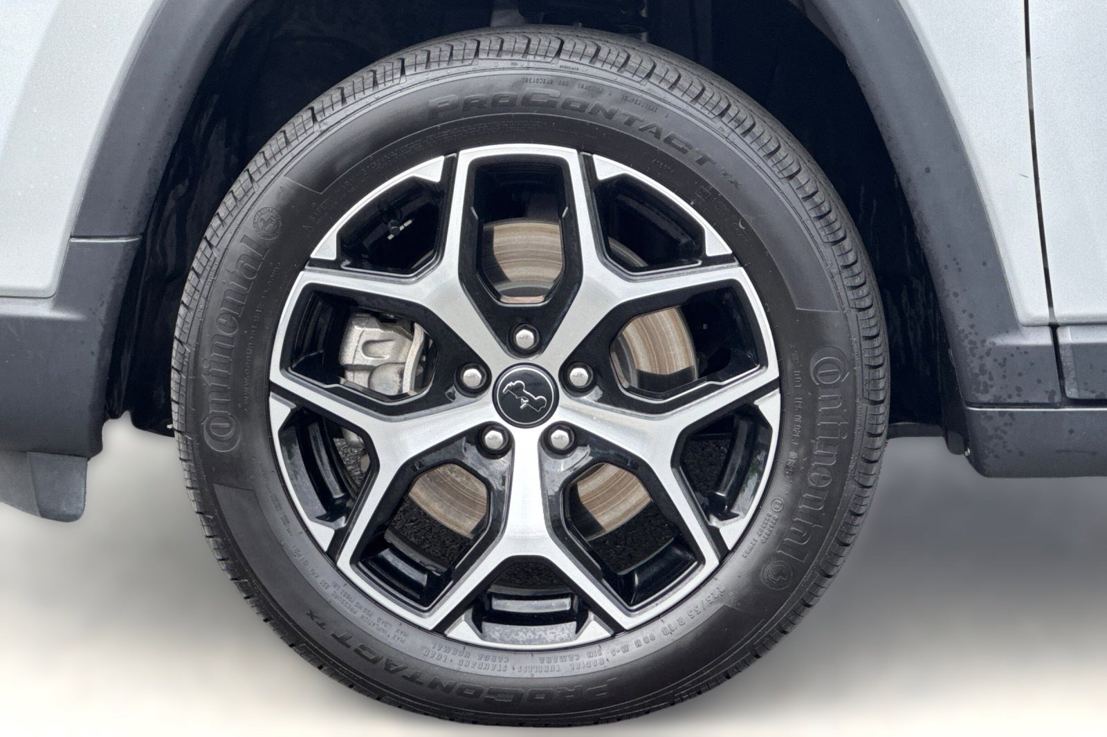 Used 2025 Jeep Compass Limited image 10