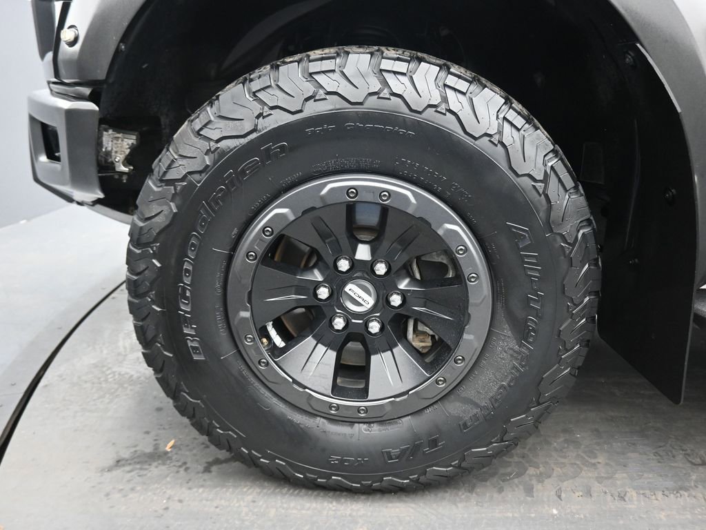 Used 2018 Ford F150 Raptor w/ Equipment Group 802A Luxury image 67