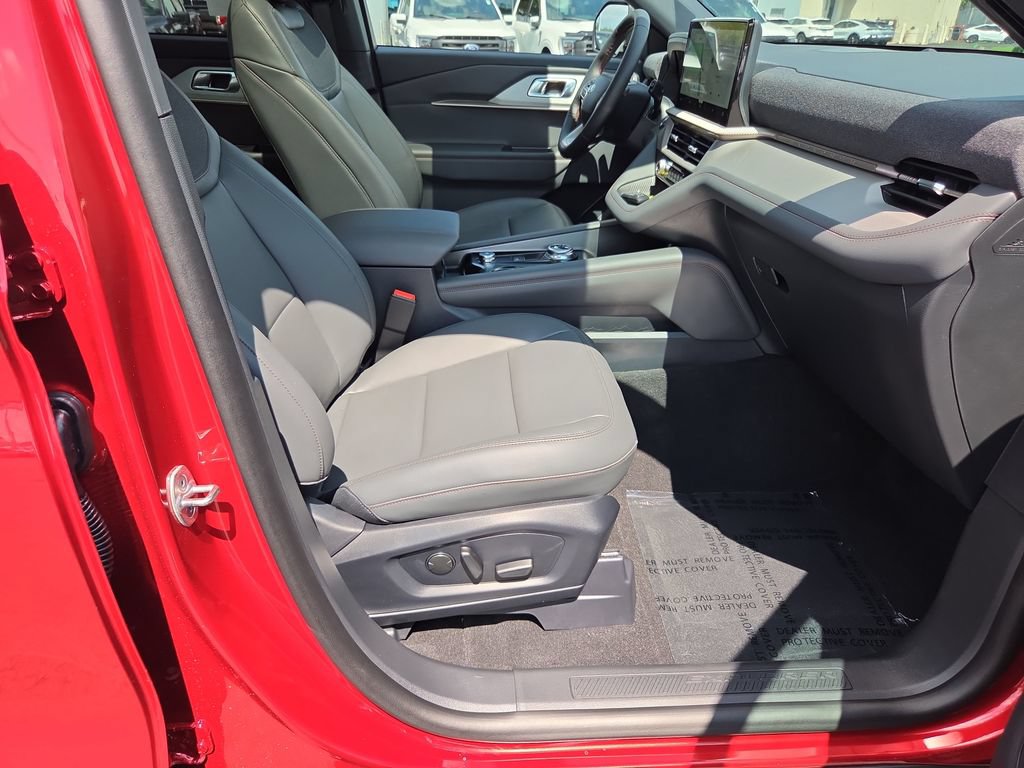 New 2027 Ford Explorer Active w/ Active Comfort Package AWD/4WD image 15