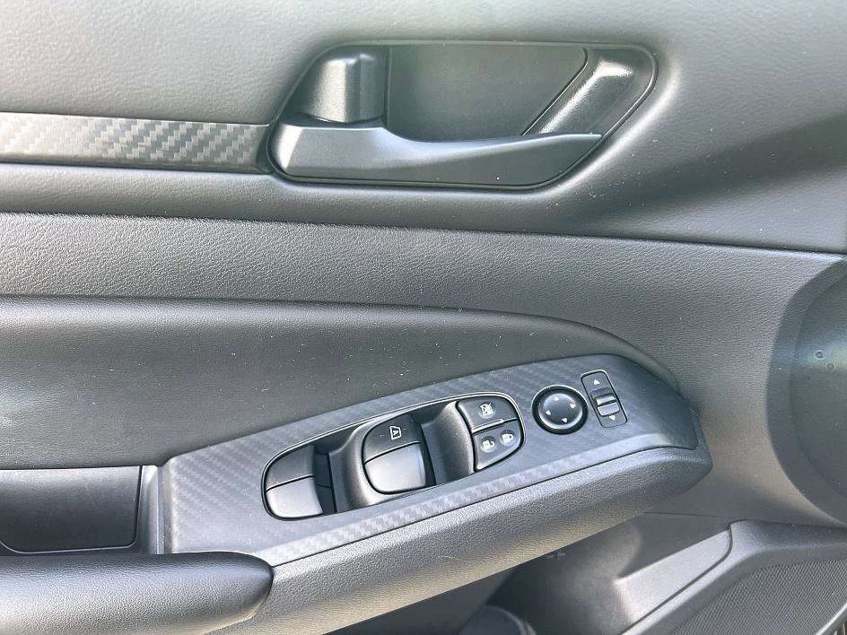 Certified 2025 Nissan Altima 2.5 S image 16