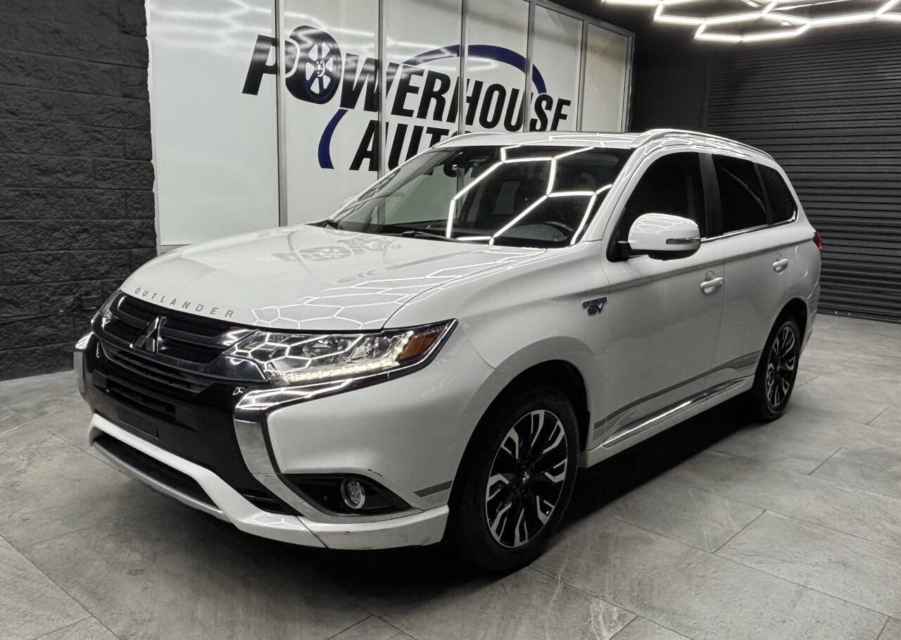 Used 2018 Mitsubishi Outlander GT AWD/4WD image 5