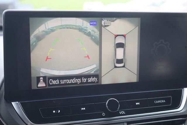 Used 2023 Nissan Altima 2.0 SR image 9