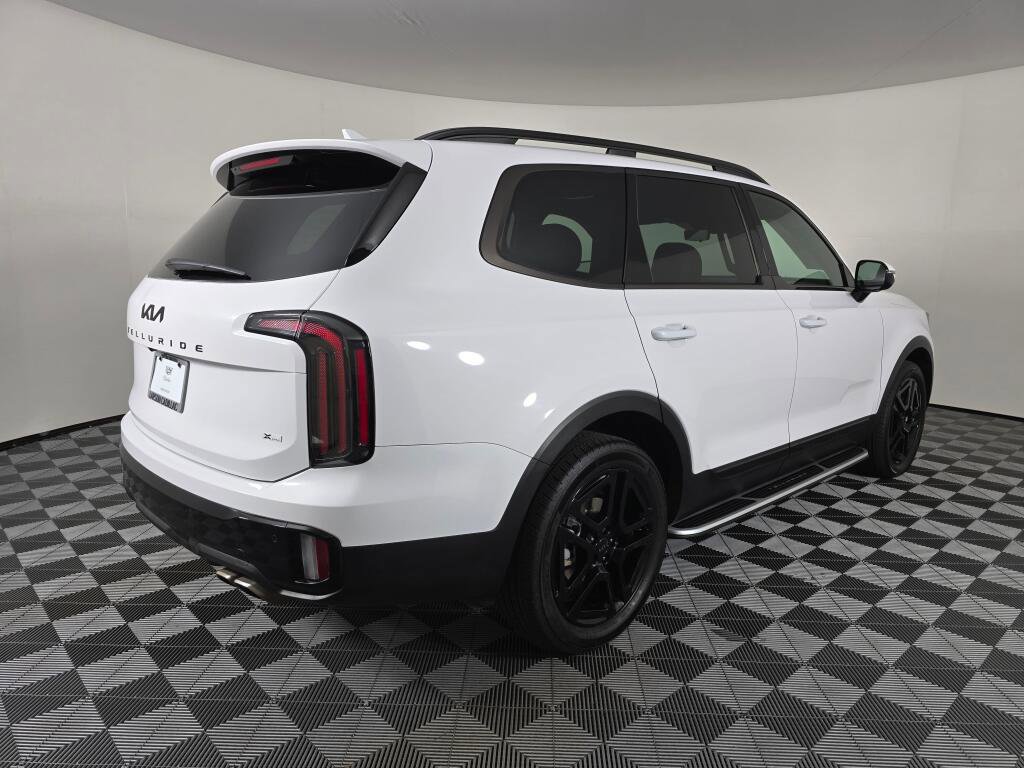Used 2025 Kia Telluride SX Prestige X-Line image 9