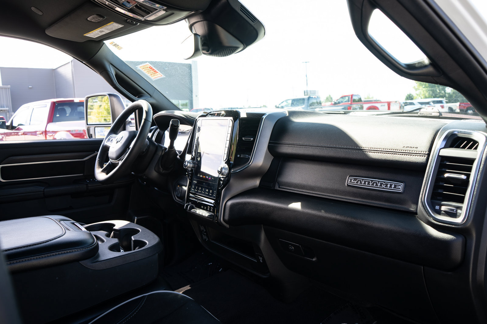 Used 2026 RAM 2500 Laramie AWD/4WD image 21