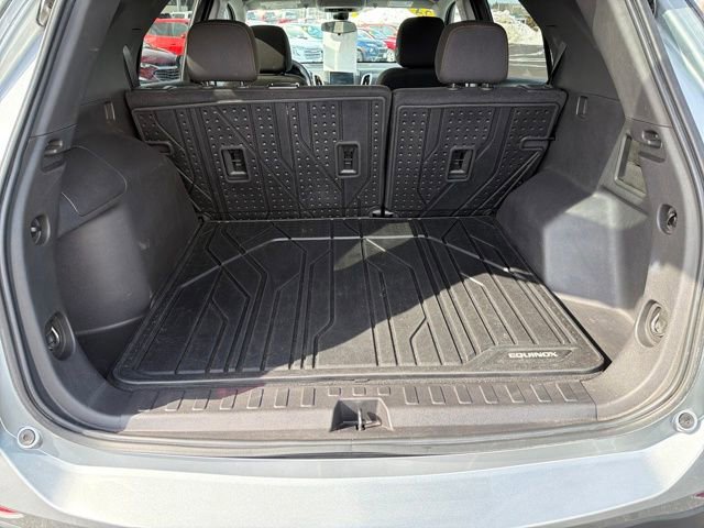 Used 2024 Chevrolet Equinox LT w/ LPO, Floor Liner Package image 6