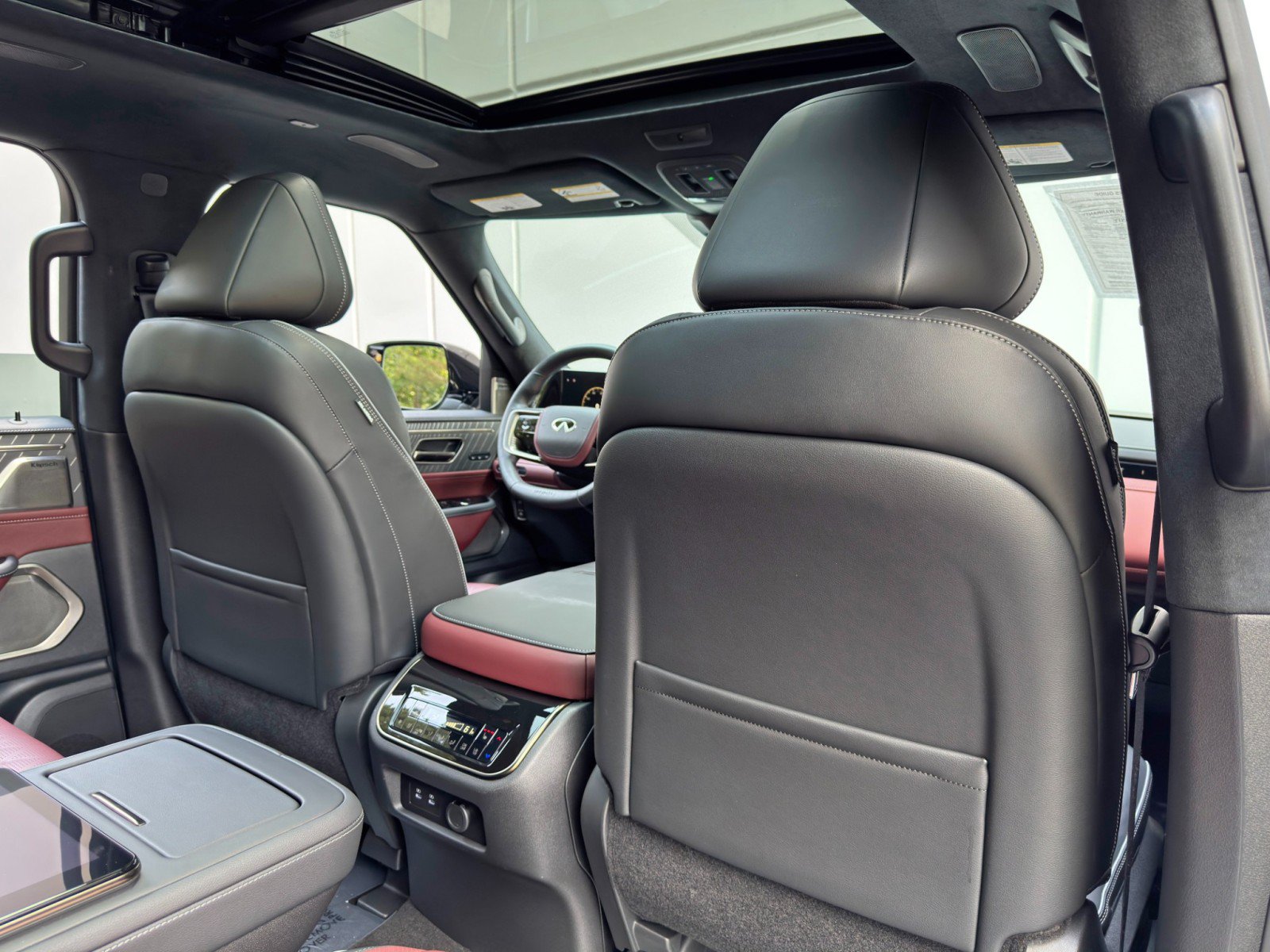Used 2026 INFINITI QX80 Autograph w/ Premium Cargo Package AWD/4WD image 50