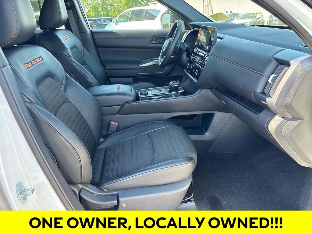 Used 2024 Nissan Pathfinder Rock Creek AWD/4WD image 15