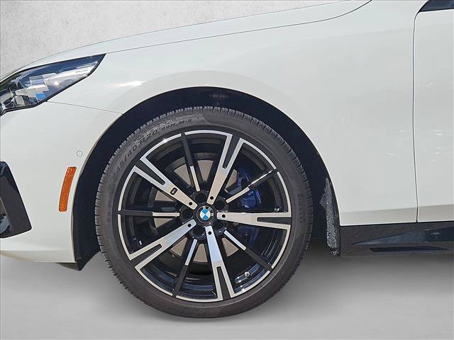 Certified 2026 BMW 530i w/ M Sport Package RWD image 7