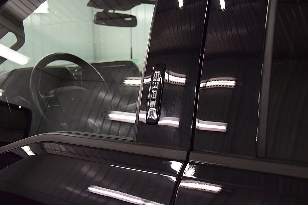 Used 2022 Ford F150 XLT w/ Equipment Group 302A High AWD/4WD image 16