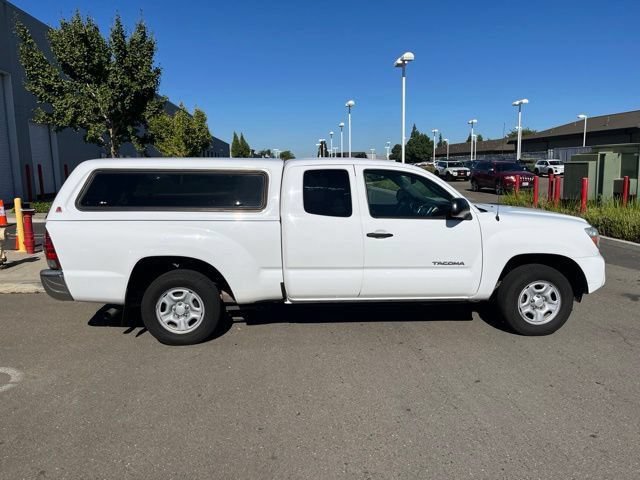 Used 2013 Toyota Tacoma 2WD Access Cab w/ SR5 Pkg image 4
