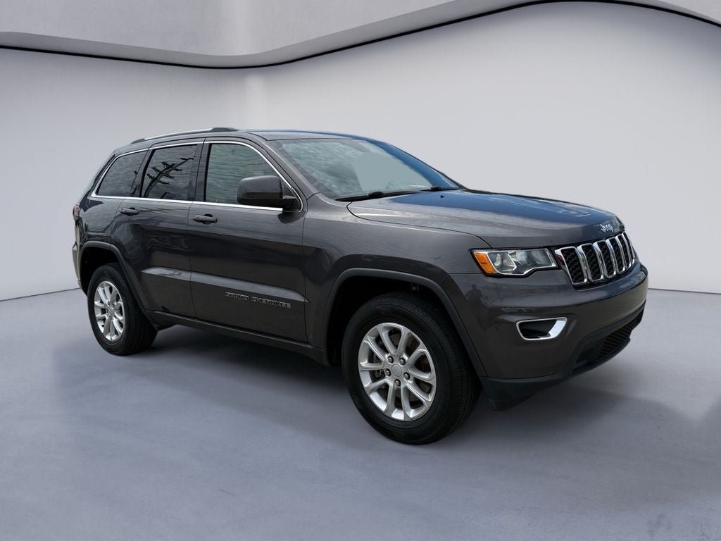 Used 2021 Jeep Grand Cherokee Laredo w/ Security & Convenience Group AWD/4WD image 7