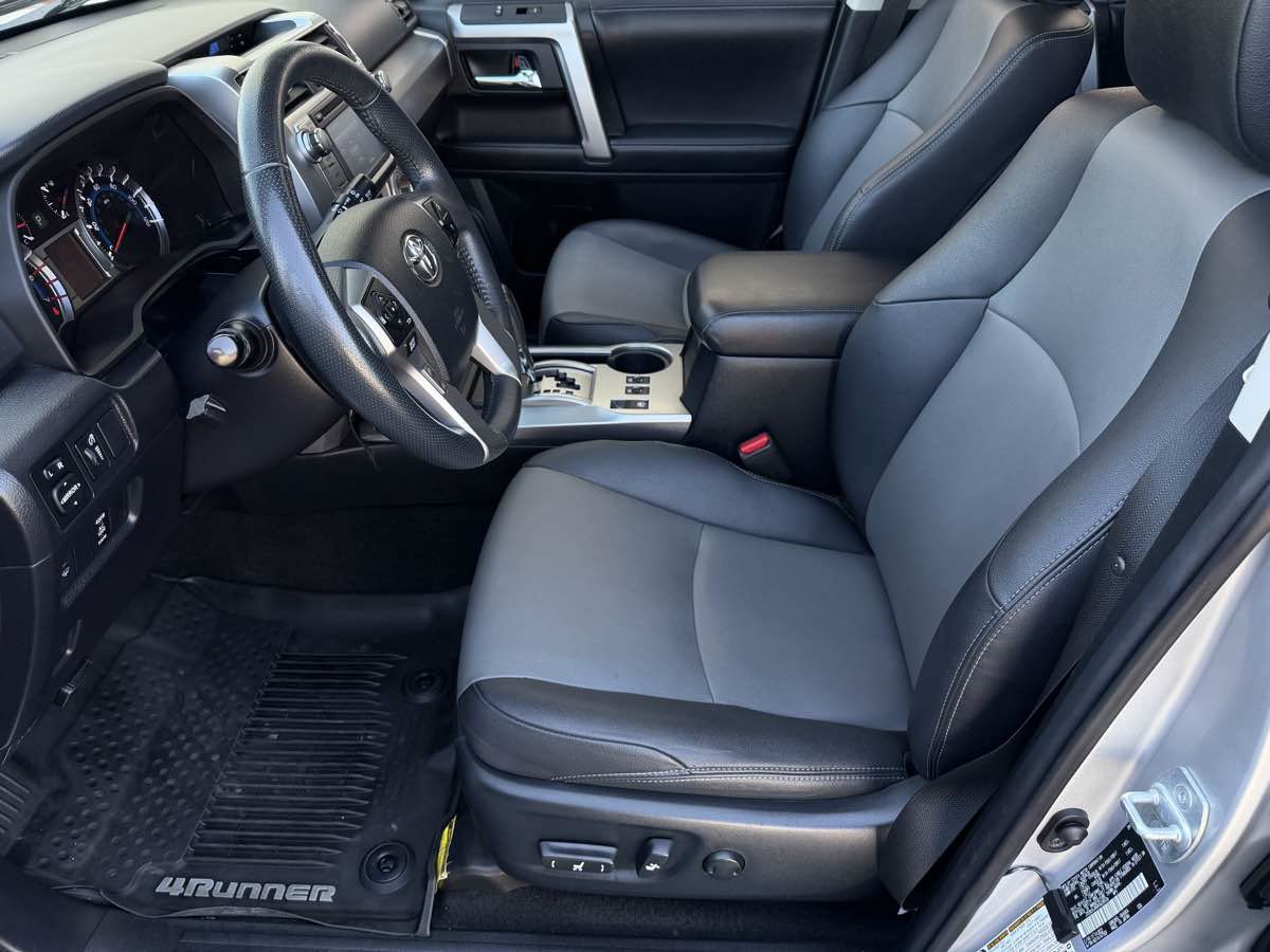 Used 2019 Toyota 4Runner SR5 Premium w/ Convenience Package AWD/4WD image 13