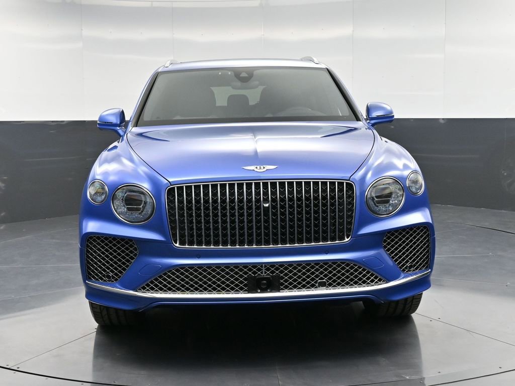 Used 2025 Bentley Bentayga AWD/4WD image 11