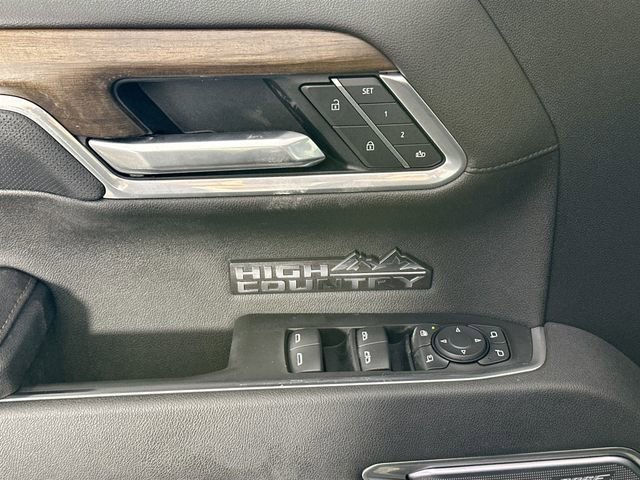 Used 2025 Chevrolet Silverado 1500 High Country w/ Midnight Edition image 25