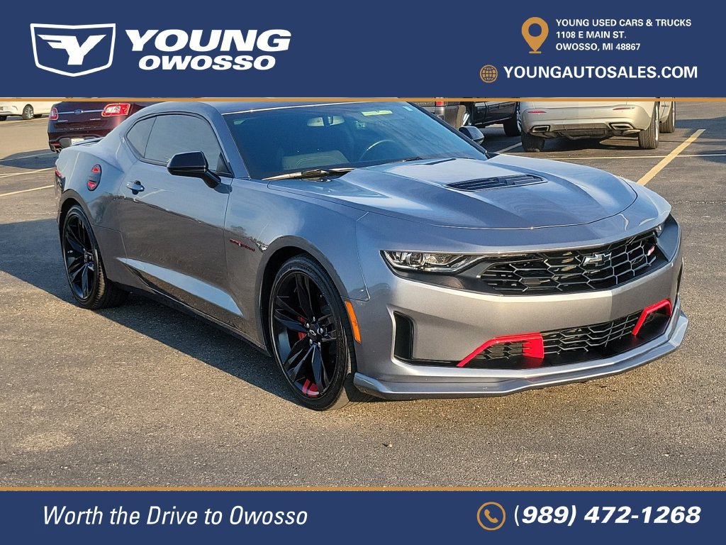 Used 2021 Chevrolet Camaro LT w/ Redline Edition RWD image 2