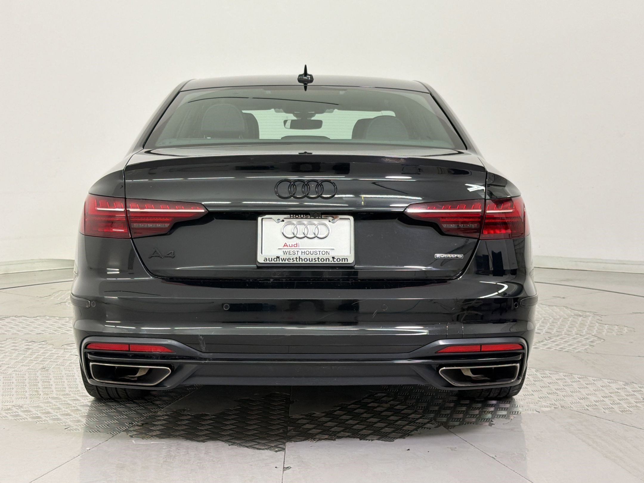 Used 2024 Audi A4 2.0T Premium Plus w/ Premium Plus Package AWD/4WD image 10