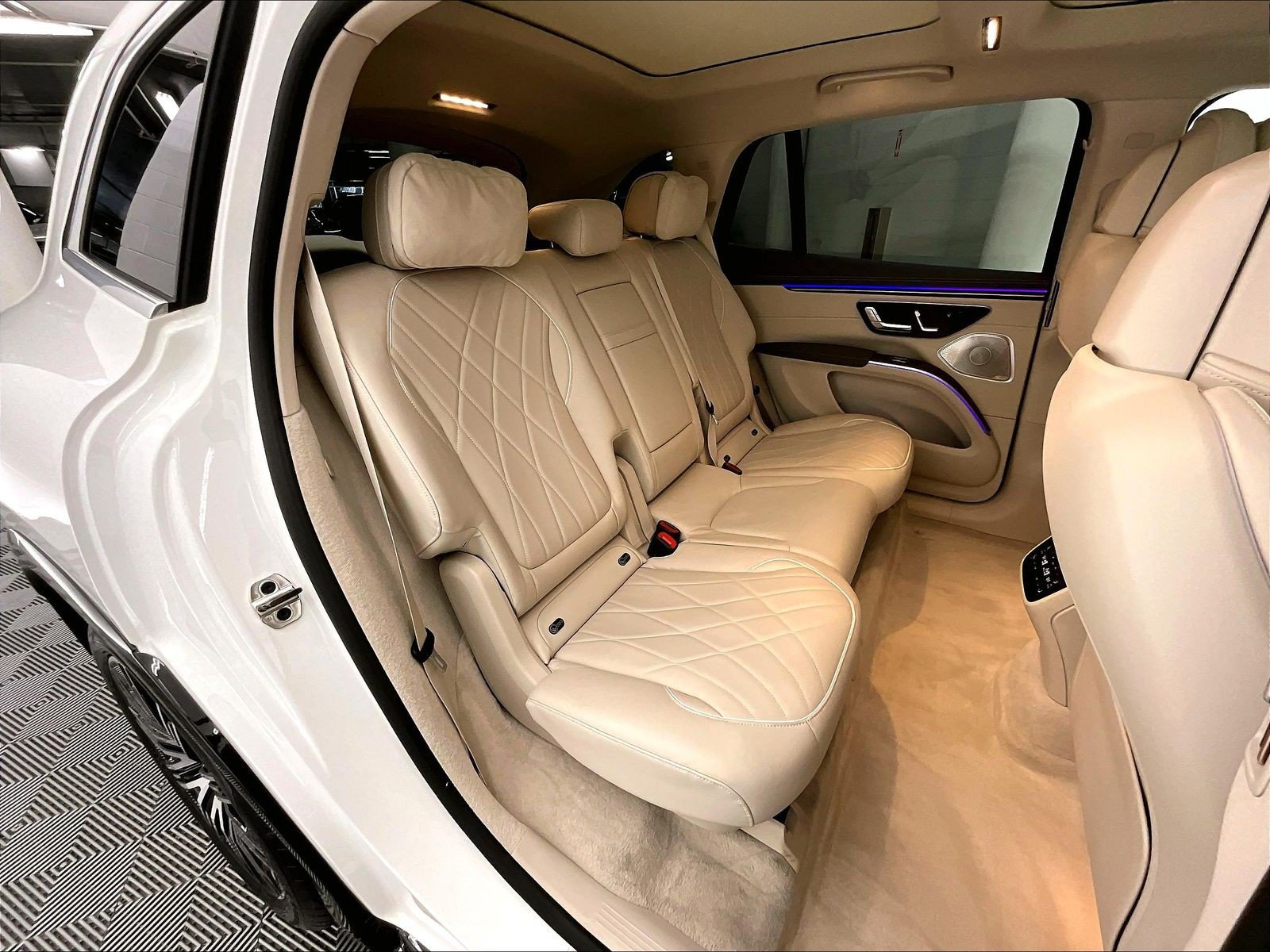 Certified 2023 Mercedes-Benz EQS 450+ 4MATIC SUV image 16