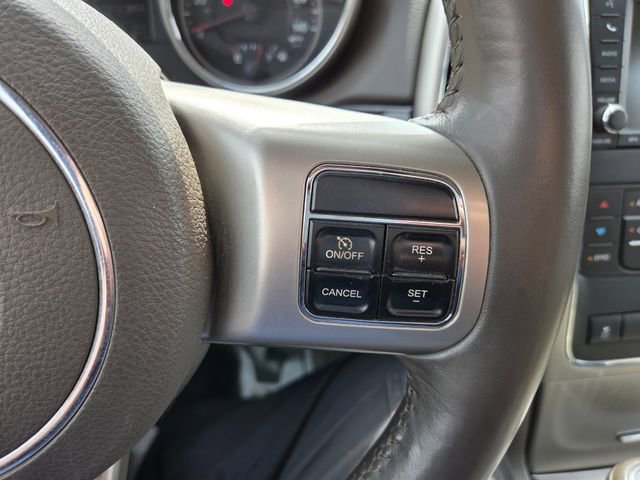 Used 2011 Jeep Grand Cherokee Laredo AWD/4WD image 19