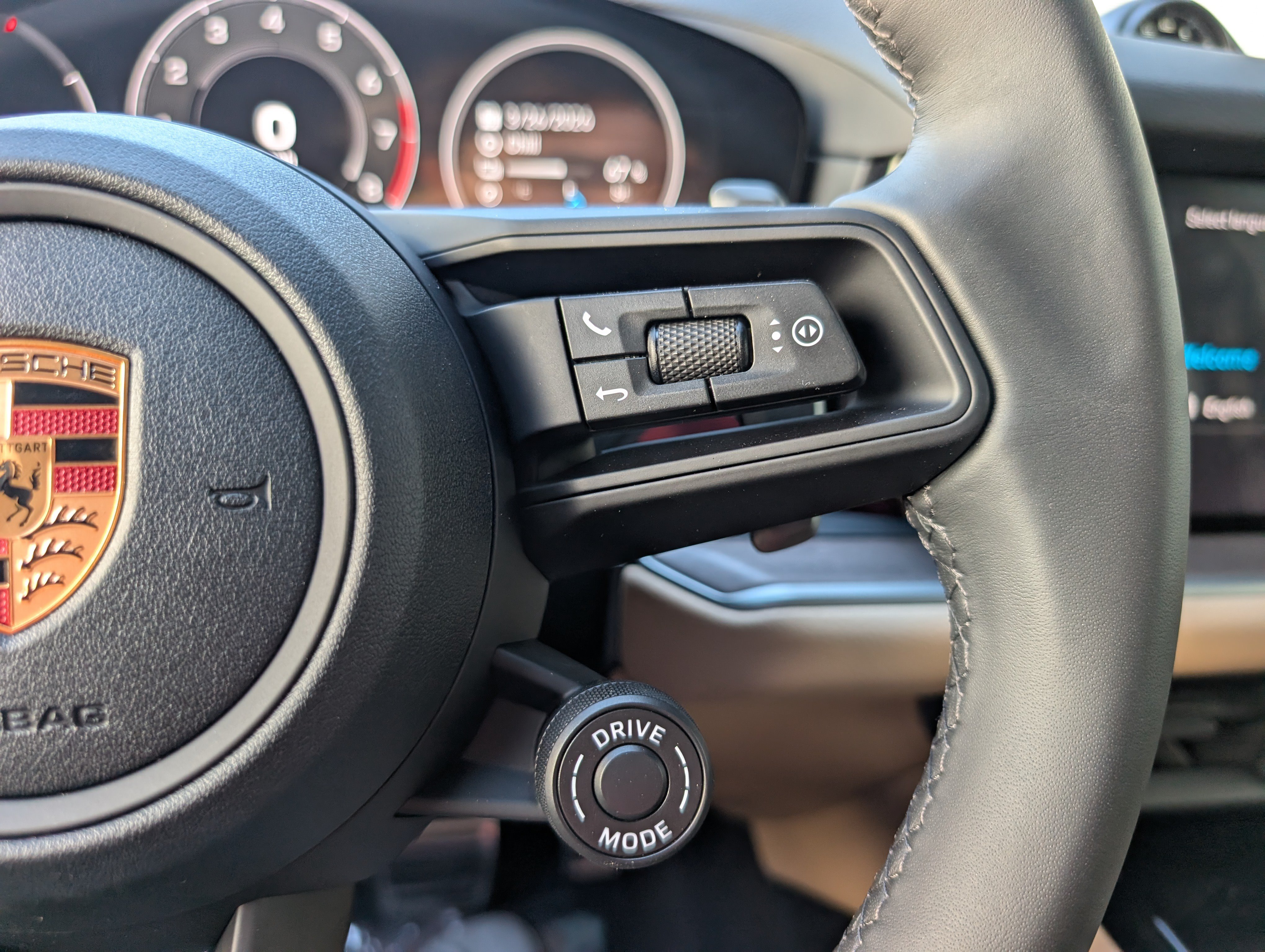 New 2026 Porsche Cayenne E-Hybrid AWD/4WD image 27