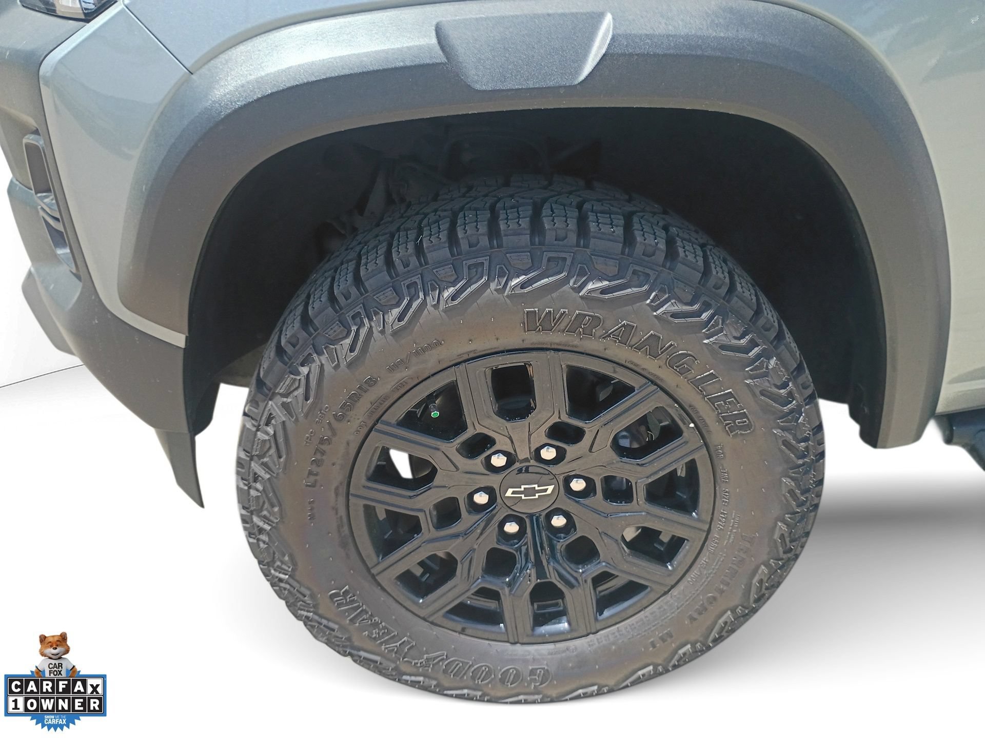 Used 2025 Chevrolet Colorado Trail Boss AWD/4WD image 25