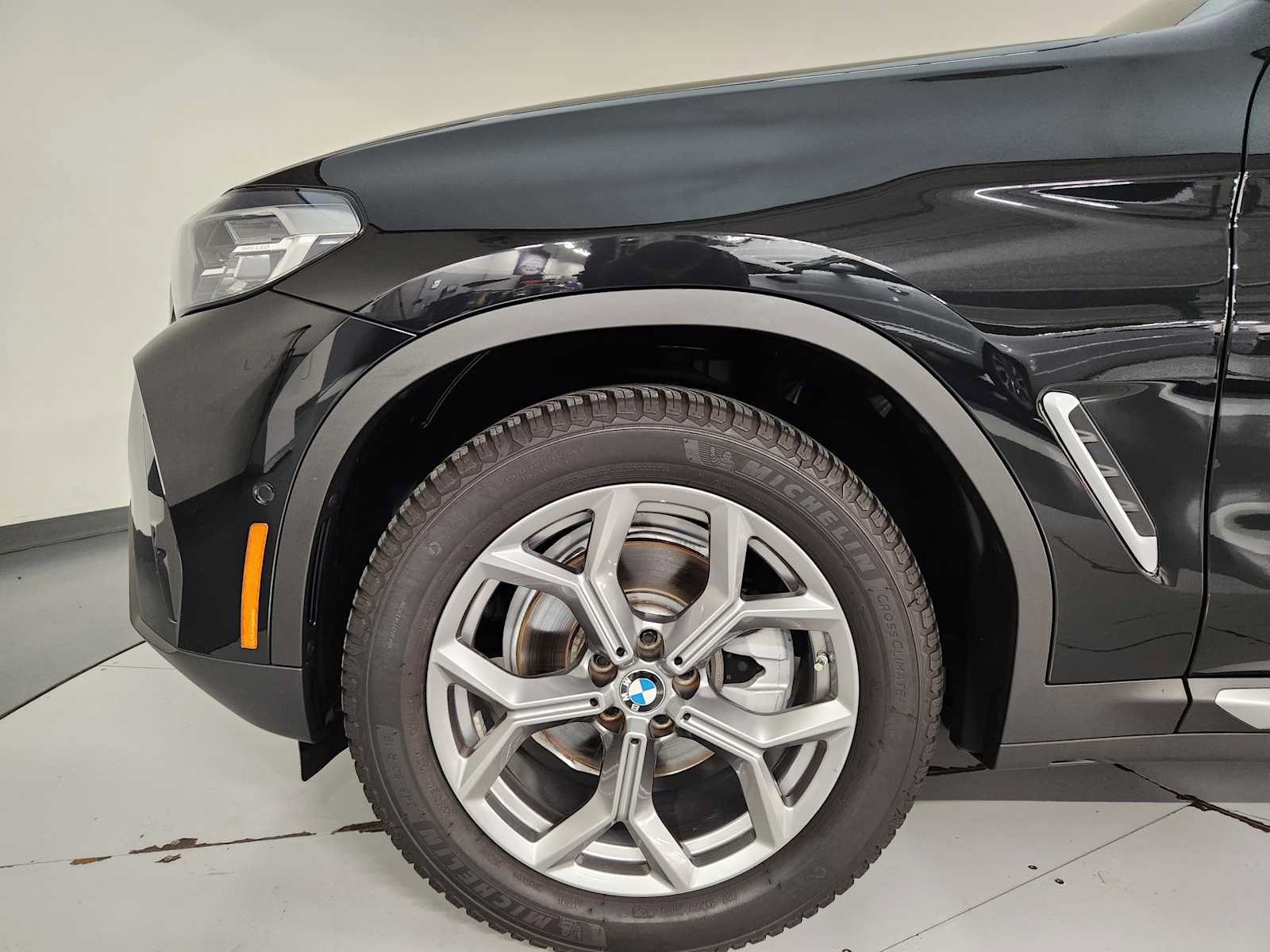 Used 2023 BMW X3 xDrive30i w/ Premium Package AWD/4WD image 11