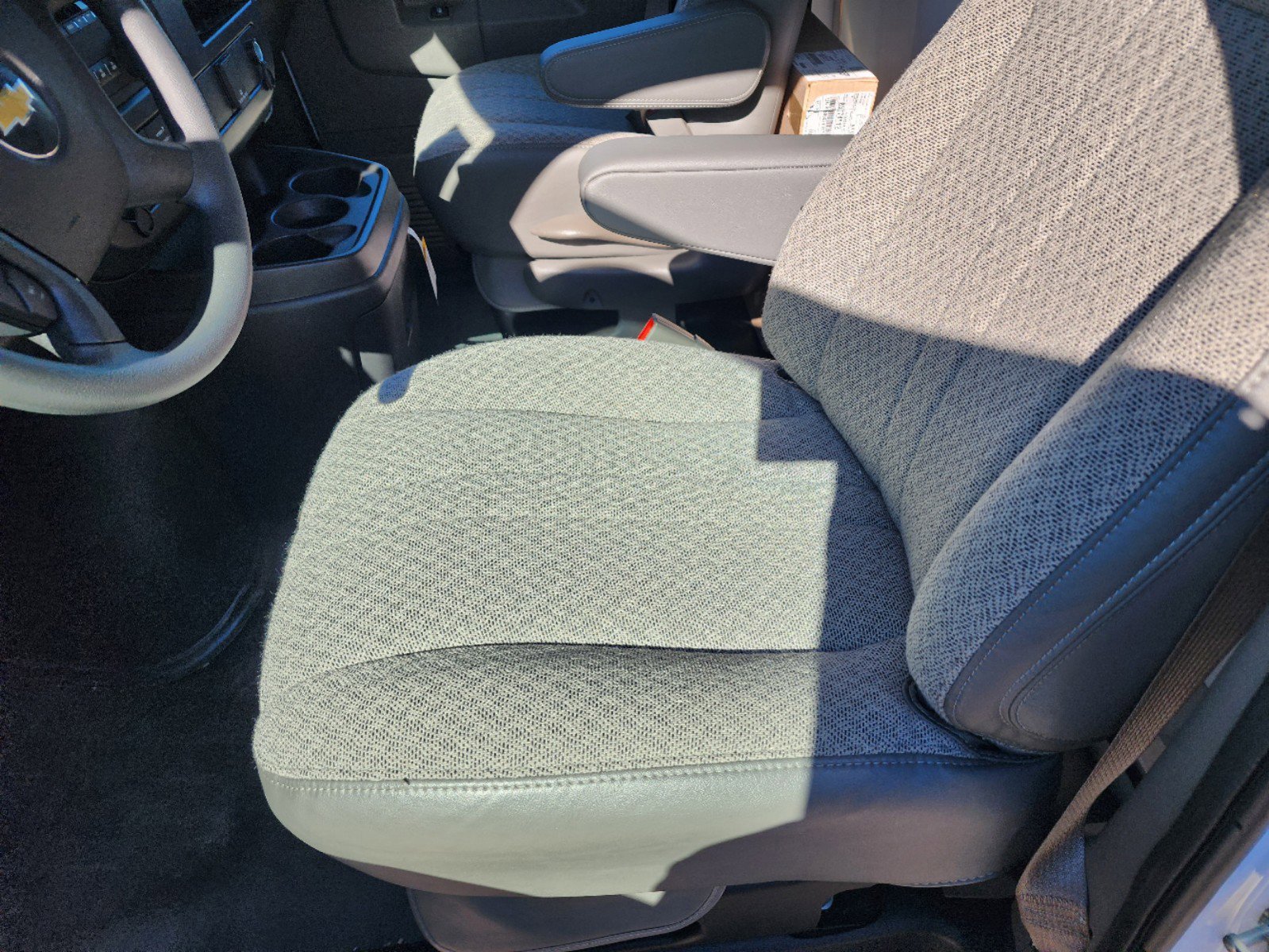 New 2024 Chevrolet Express 3500 w/ Power Convenience Package image 16