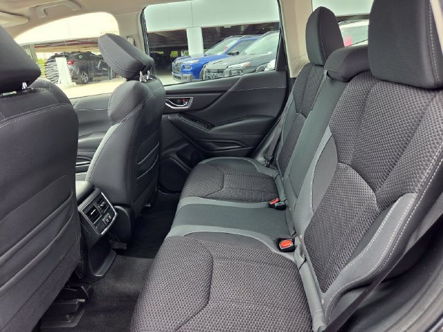 Certified 2023 Subaru Forester Premium AWD/4WD image 32