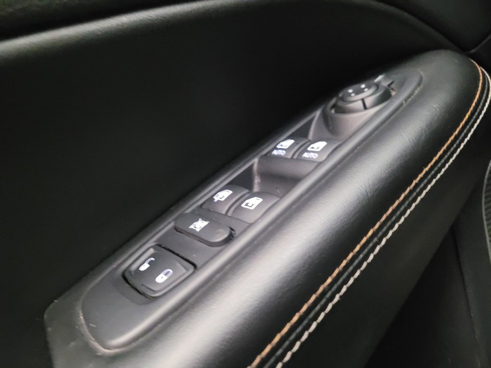 Used 2021 Jeep Compass Latitude AWD/4WD image 27