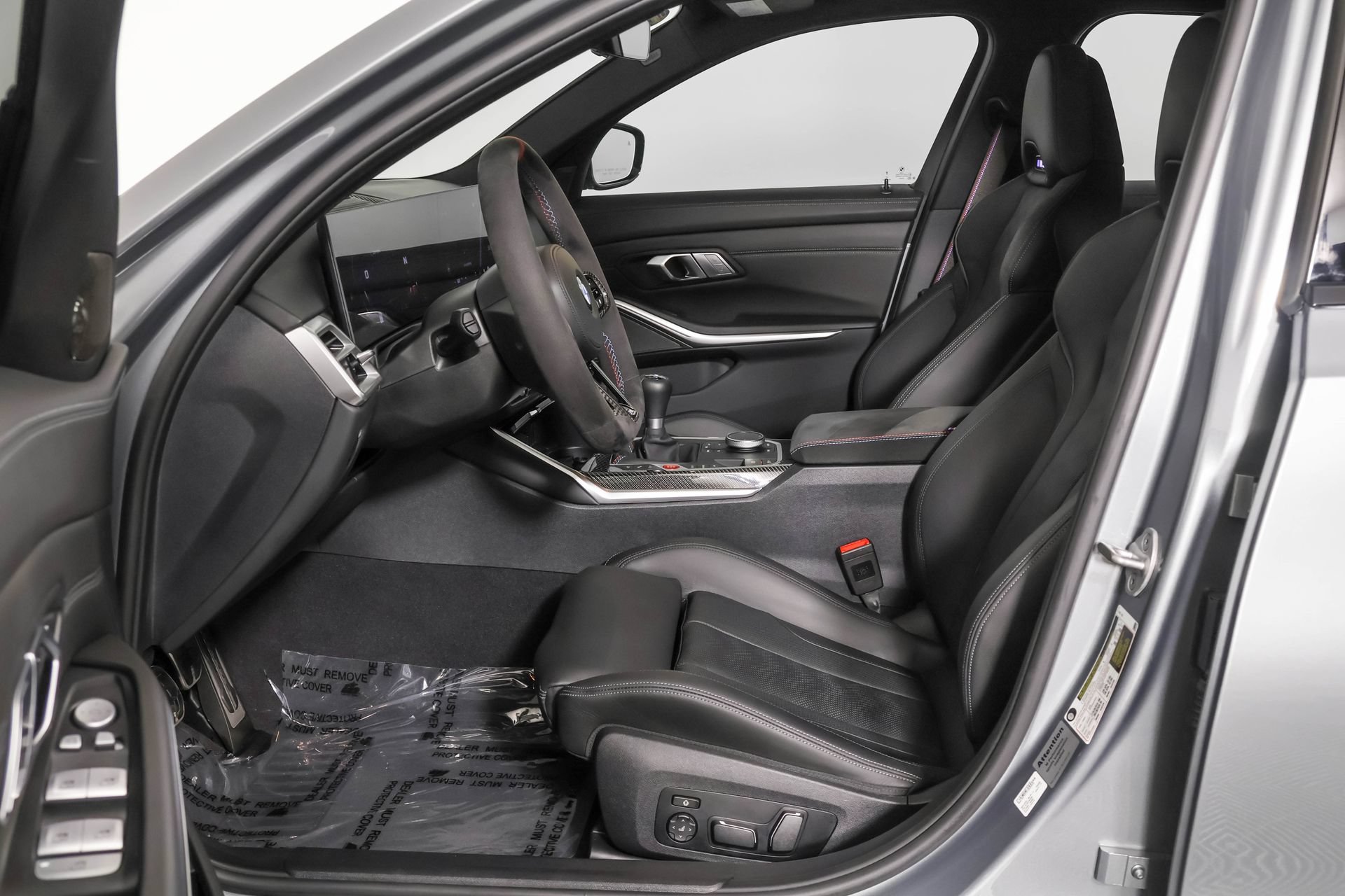 Used 2025 BMW M3 w/ Executive Package RWD image 5