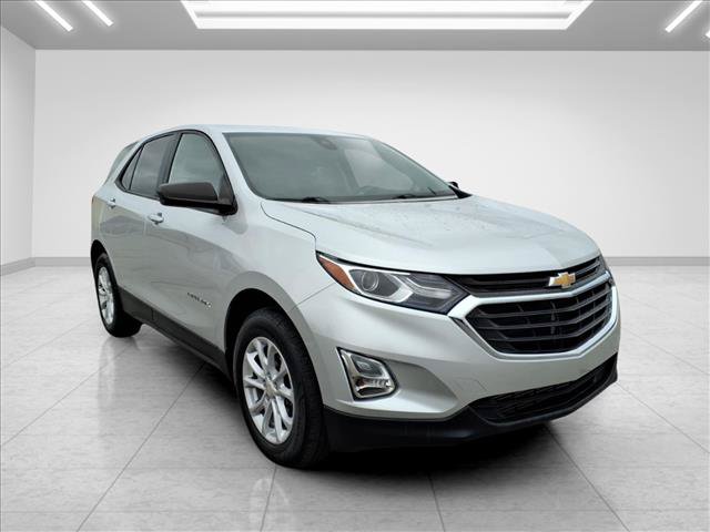 Used 2019 Chevrolet Equinox LT FWD image 2